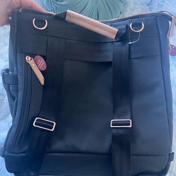 petunia pickle bottom diaper bag *BRAND NEW* - Picture 7 of 11